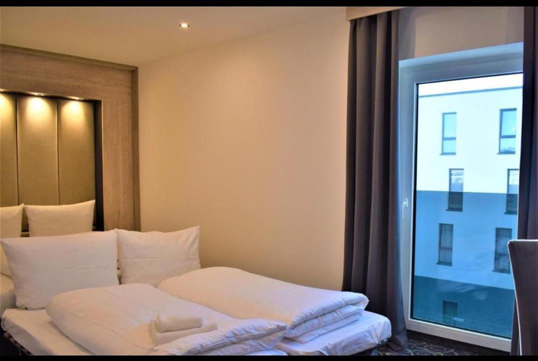 Hotel Business Bay Das Ehemalige Staycation Hotel Sindelfingen Buitenkant foto